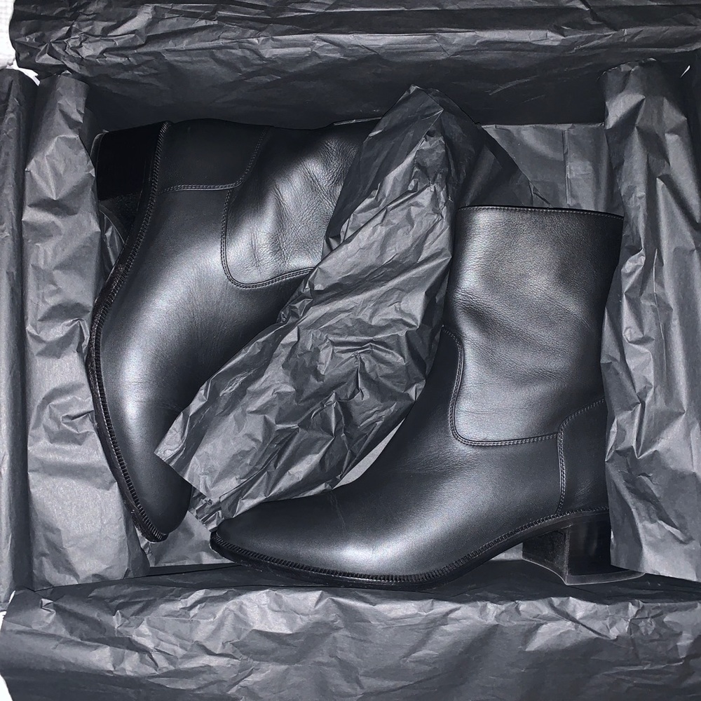 Dior global soft calf skin boots